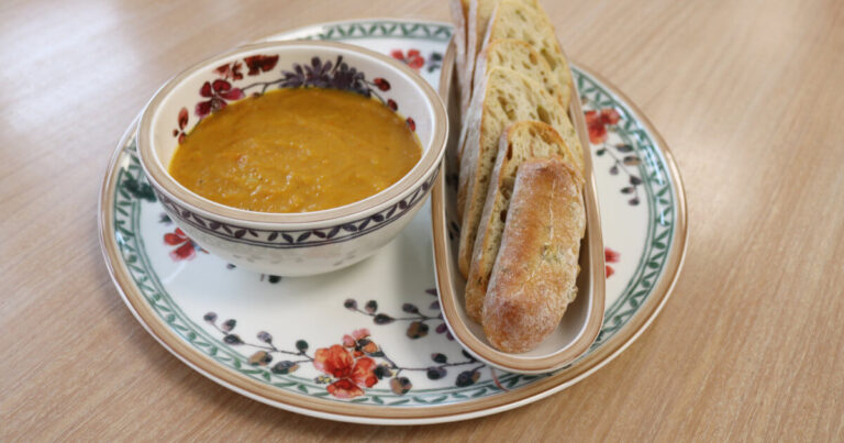 Möhren-Curry-Ingwer-Suppe | WIR in UER